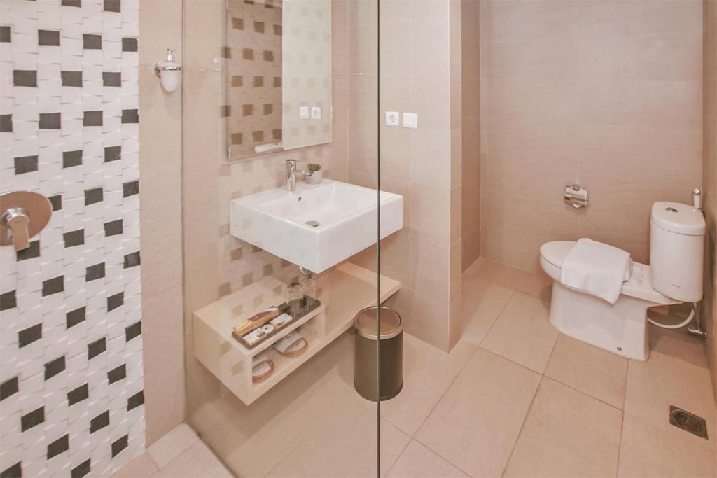 The Azana Hotel Airport Семаранг Екстер'єр фото